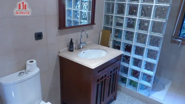 IMPRESIONANTES OFICINAS CON CALEFACCIÓN EN A VALENZA. — 8