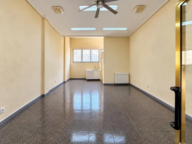 Local comercial 39m² en venta - Peñagrande — 11
