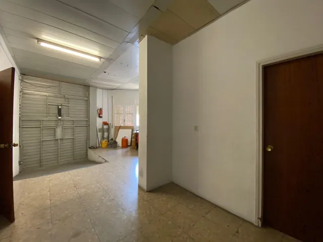 Casa unifamiliar en planta única con amplios espacios y gran terraza — 45