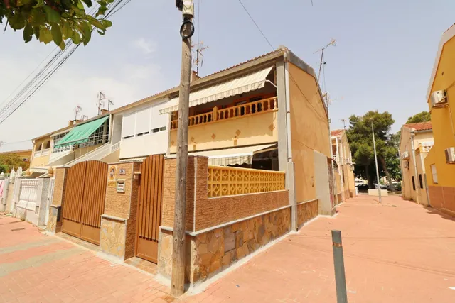 Casa 3 habitaciones 85m² en venta - Playa de los Naufragos — 2