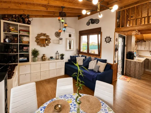 Casa única rodeada de calma, luz y vistas - foto 4