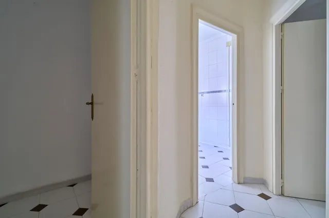 AMPLIO PISO DE 4 DORMITORIOS EN ZONA PIO XII — 13