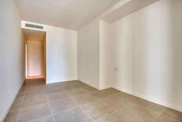 Apartamento de obra nueva con vistas al mar a pocos metros de la playa  en L’Escala — 13