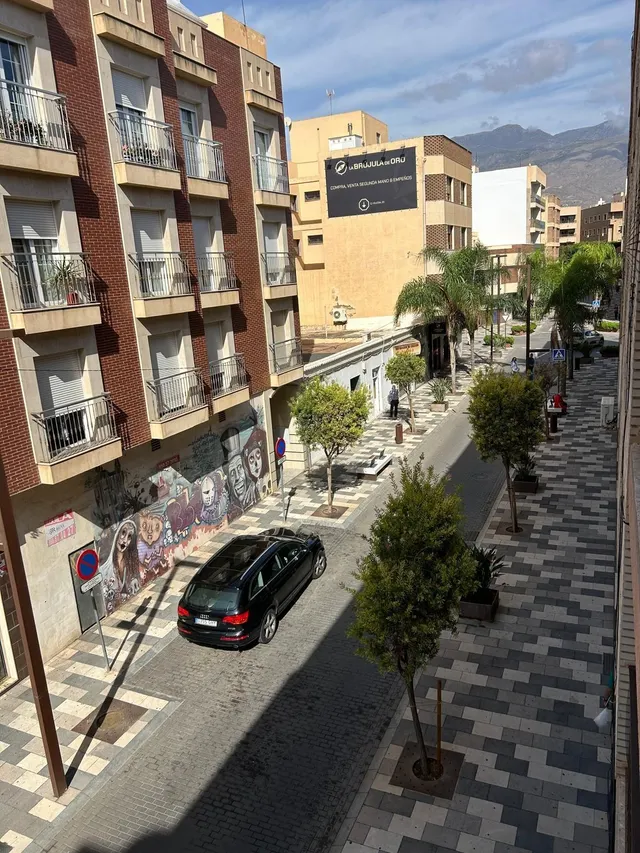 4 DORMITORIOS + 2 BAÑOS EN EL CORAZÓN DE EL EJIDO — 13