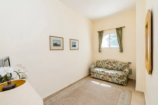 Chalet 4 habitaciones 350m² en venta - Marbella — 28