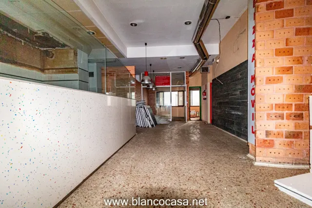 Alquiler Local comercial en Carballo — 4