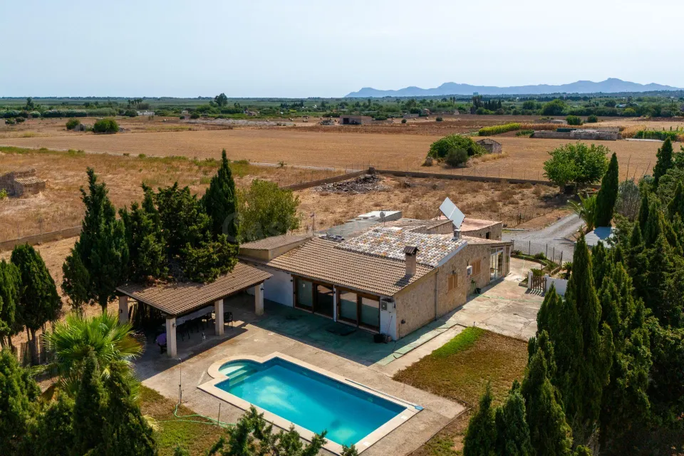 ESPECTACULAR FINCA RÚSTICA CON MOLINO EN MURO