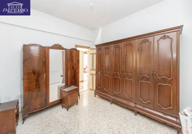 ¡CASA EN UNA SOLA PLANTA, CREA TU VIVIENDA IDEAL EN ALBOLOTE! Casa en una sola planta con patio, garaje y un gran potencial. — 20