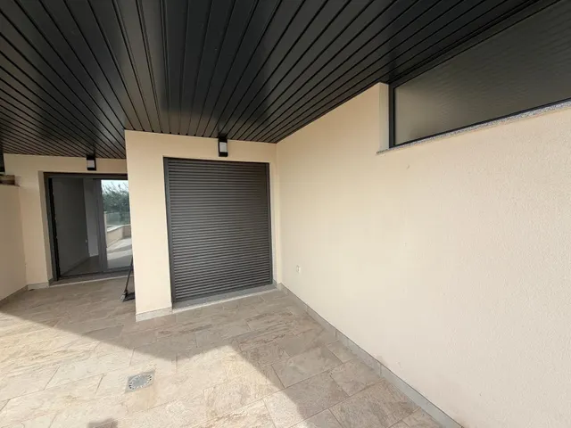 Piso en planta baja en Valle Niza, a un paso del mar. — 13