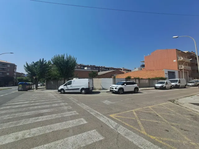 SOLAR EDIFICABLE EN IGUALADA — 2
