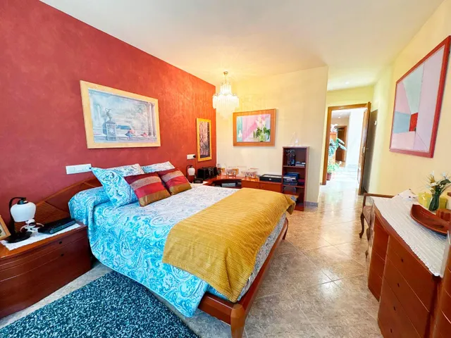 Urbis te ofrece un chalet en venta en la zona de Los Almendros, Villamayor, Salamanca. — 41