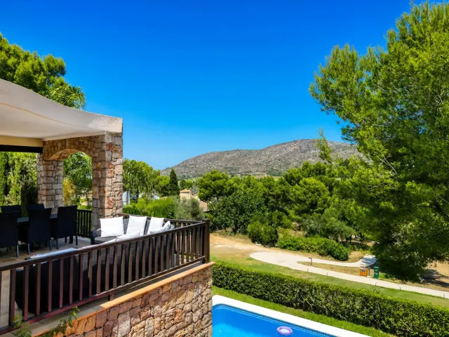Magnífica villa en entorno privilegiado con excelentes vistas — 19