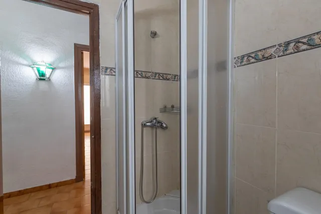Amplio piso en Pedro Antonio de Alarcón — 25