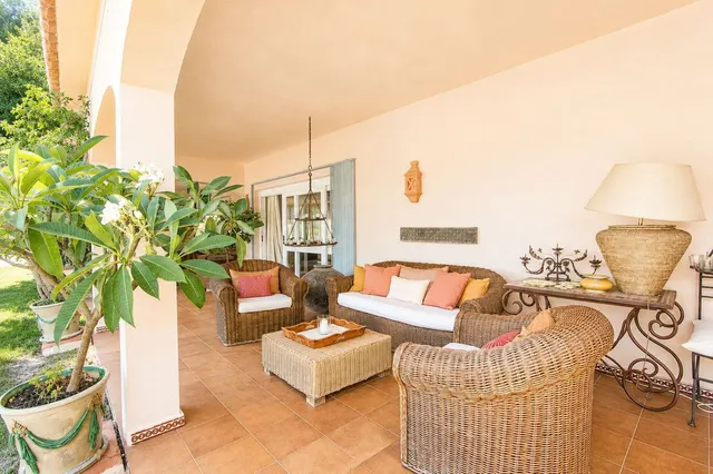 Villa 4 habitaciones 578m² en venta - ARQUEROS — 36
