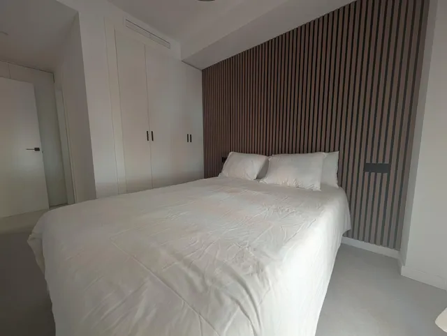 Espectacular piso a estrenar con 2 habitaciones, 2 baños y balcón. — 28