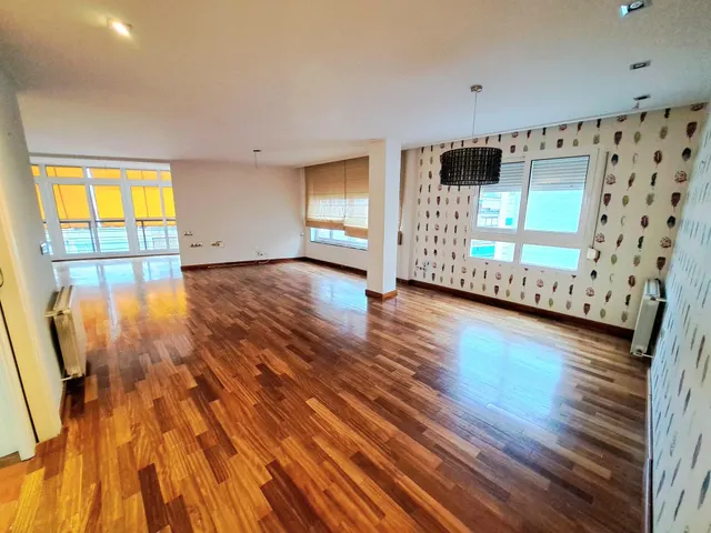Piso en av sants patrons todo reformado de 166m2 en pleno centro de Alzira — 8