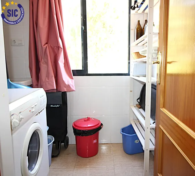 Magnifico apartamento de tres habitaciones junto al mar con piscina, garaje y trastero, zona playa de la Concha — 10