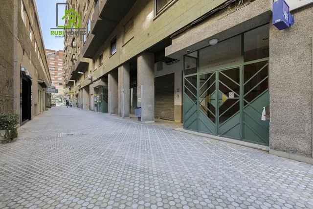 Apartamento reformado en ubicación privilegiada — 18