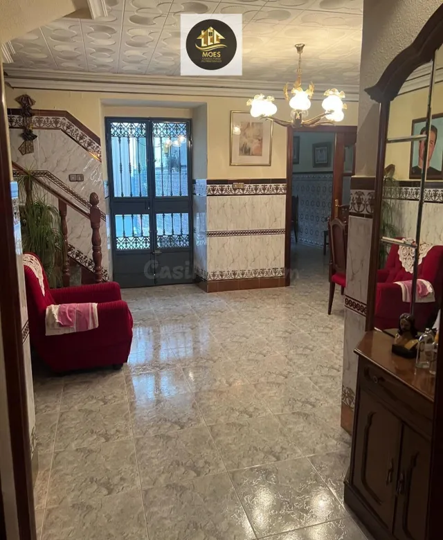 CASA EN VENTA EN EL CENTRO DE TORREDELCAMPO - foto 2