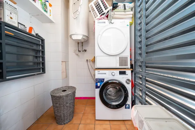 Piso en zona Ocimax con plaza de aparcamiento. — 22