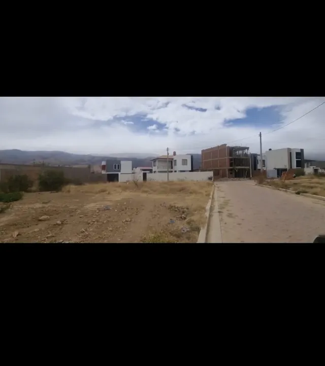 Terreno urbano en venta - Lava lava — 33
