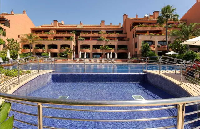 Apartamento 2 habitaciones 190m² en alquiler - Marbella - foto 2