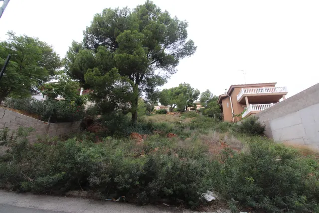 Terreno urbanizable con proyecto en Náquera. — 13