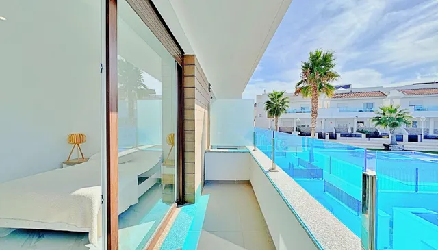 Precioso bungalow en los balcones con piscina y listo para entrar a vivir — 21