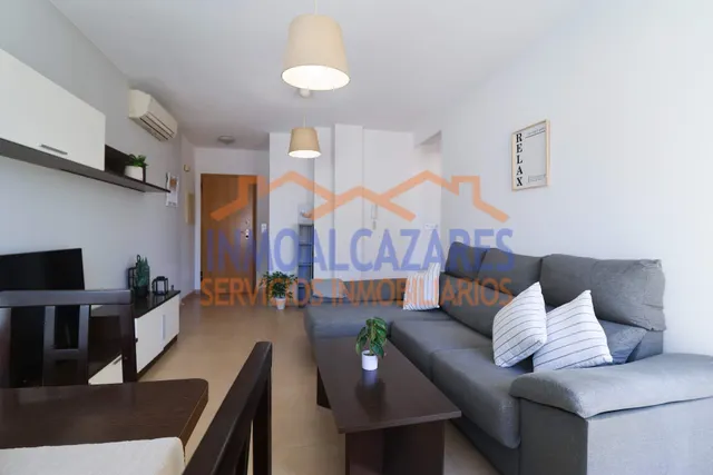 CENTRICO APARTAMENTO DE 2 DORMITORIOS, 1 BAÑO Y COCHERA PRIV - foto 5