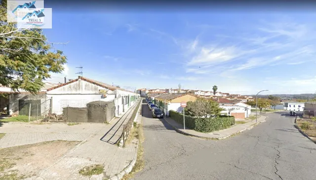 Venta vivienda pareada en Badajoz - foto 2