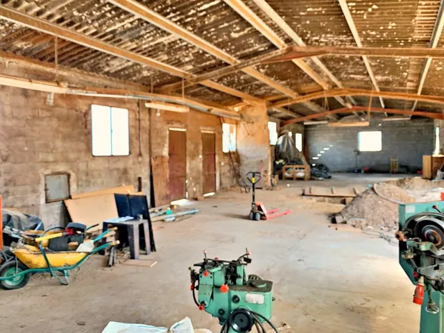 Nave industrial 278m² en venta - Urbanizaciones