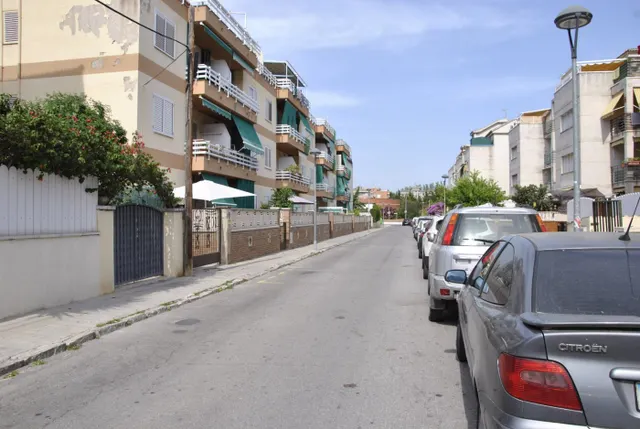 Se vende plaza de parking en Cunit pueblo a 5 min. andando de la playa. — 14