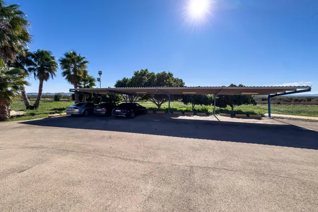 Espectacular finca rústica vallada con viviendas, salón de eventos y piscina en Fuente Álamo — 5
