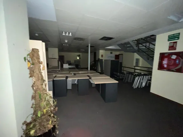 EDIFICIO EN VENTA PARA INVERTIR EN PASEO CASTELAR — 3