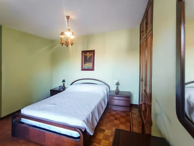 Oportunidad en Pontevedra centro con ascensor y exterior — 14