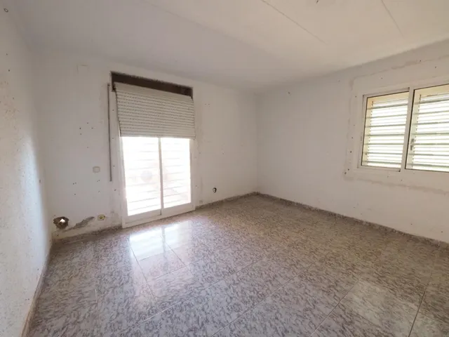 Se vende casa en Mediona, urbanización sant elies — 20