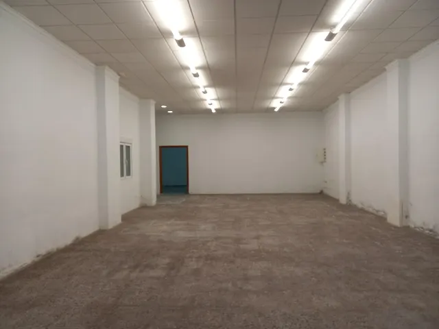 Tu local comercial en calle Cartagena de Indias con Angel Bruna — 25