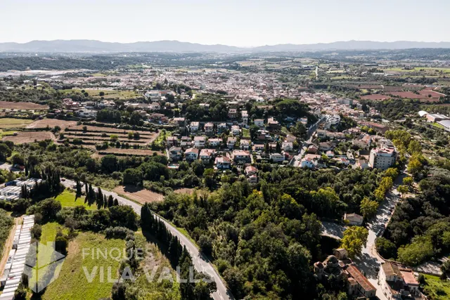 Finca rústica de 19.000 m2 con casa, olivos y pozo en Caldes de Montbui — 8