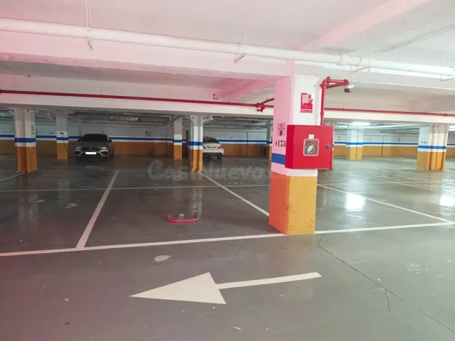 OPORTUNIDAD, SE VENDE ESTUPENDA PLAZA DE GARAJE EN PUERTO RE - foto 5