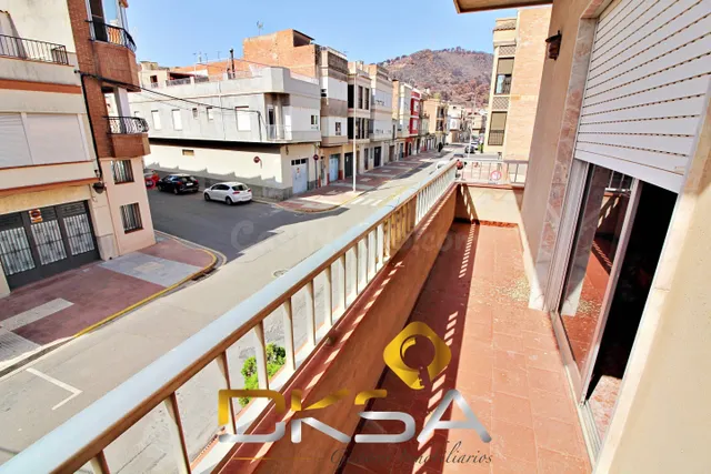 173 M2, 4 habitaciones Y MUCHO ESPACIO EN LA VILAVELLA - foto 5