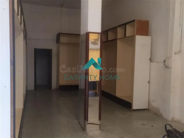 En alquiler local de 45m comercial y con gran afluencia de g - foto 2