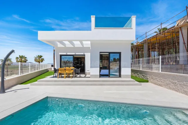 VILLA INDEPENDIENTE EN VENTA EN ALGORFA - foto 3