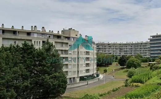 Se vende bajo en Castro
