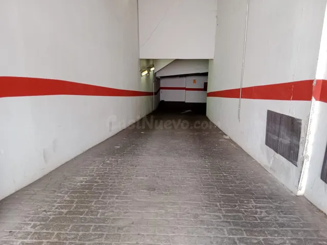 PLAZA DE GARAJE CENTRO - foto 4