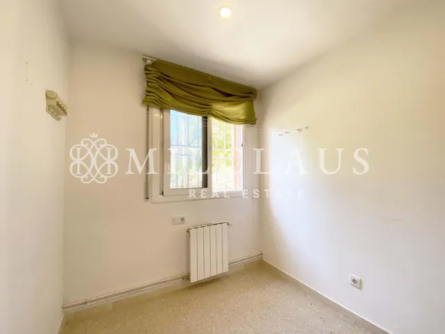 Piso en venta en C/ Sicilia, Merinals — 31