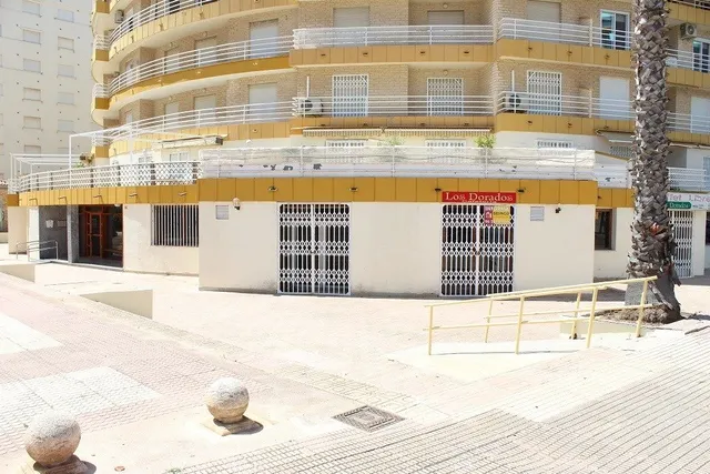 Local comercial Playa de Gandia — 3