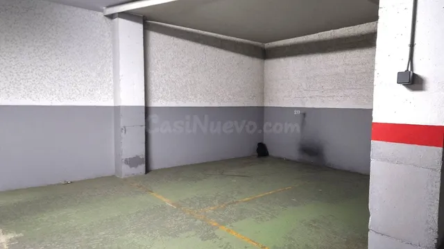 Plaza de aparcamiento en calle pare gil — 3