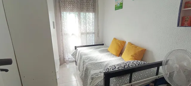 Piso en venta en Santa Rosa–Valdeolleros: comodidad, terraza y excelente ubicación — 12