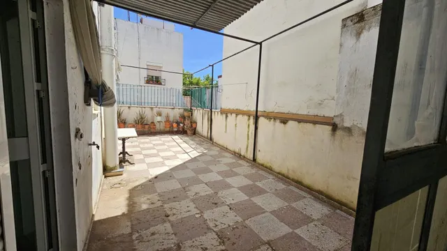 ✨ ¡Gran casa con cochera cerrada , llena de posibilidades! — 30