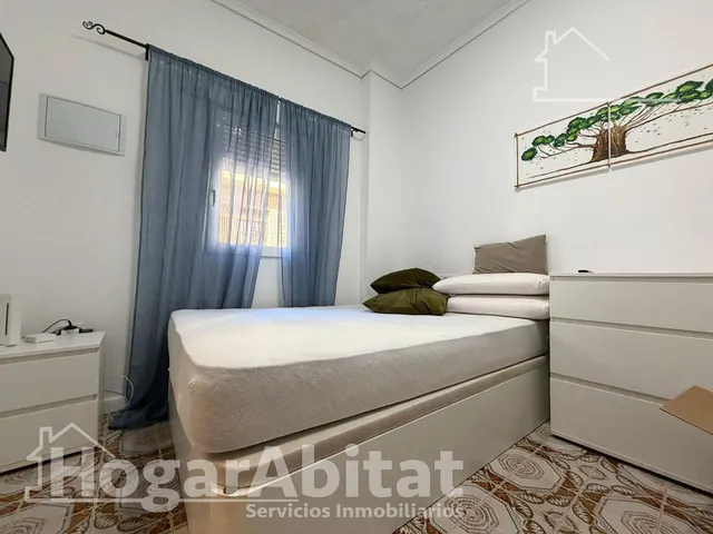 ¡UBICACIÓN IDEAL! BAJO ACOGEDOR Y LUMINOSO CON TERRAZA Y TRASTERO — 15